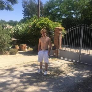 Meet your Posher, Tommy